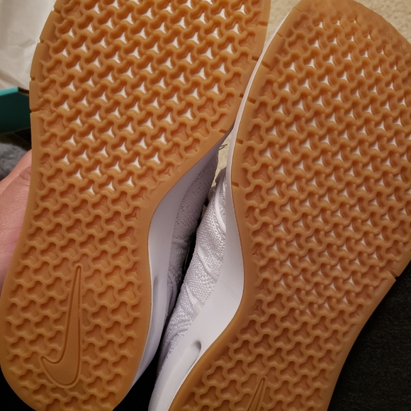 Nike SB Air Max Janoski 2 - Picture 2 of 3